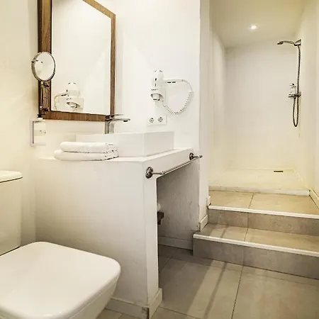 Xubec - Juvenil Гостевой дом Сьюдадела