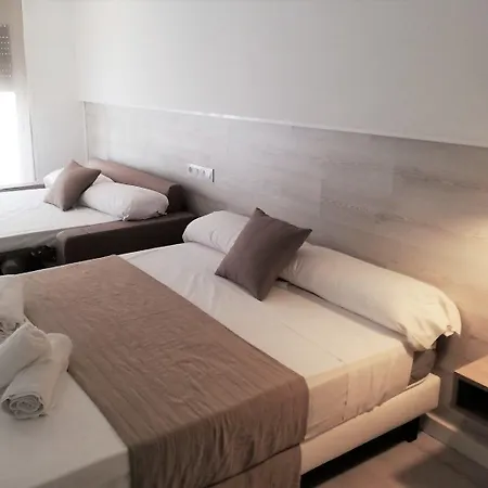 Xubec - Juvenil Guest house 3*