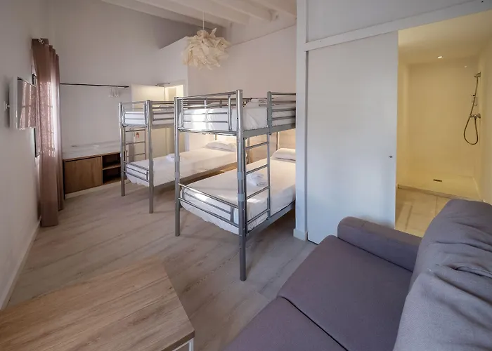 Xubec - Juvenil Vendégház Ciutadella